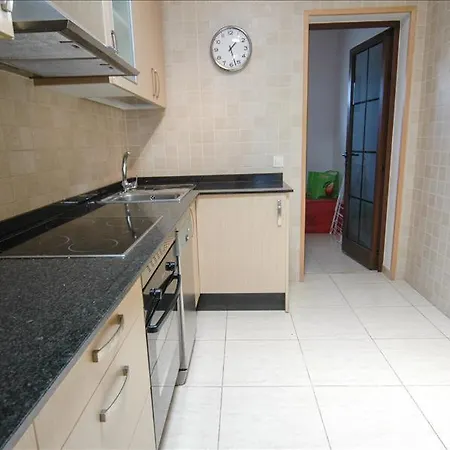 Villa In Playa Blanca Sleeps 4 Includes Swimming Pool Air Con And Wifi 2 Playa Blanca (Lanzarote)